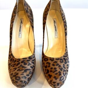 Cheetah Print platform Brian Atwood pump - 39